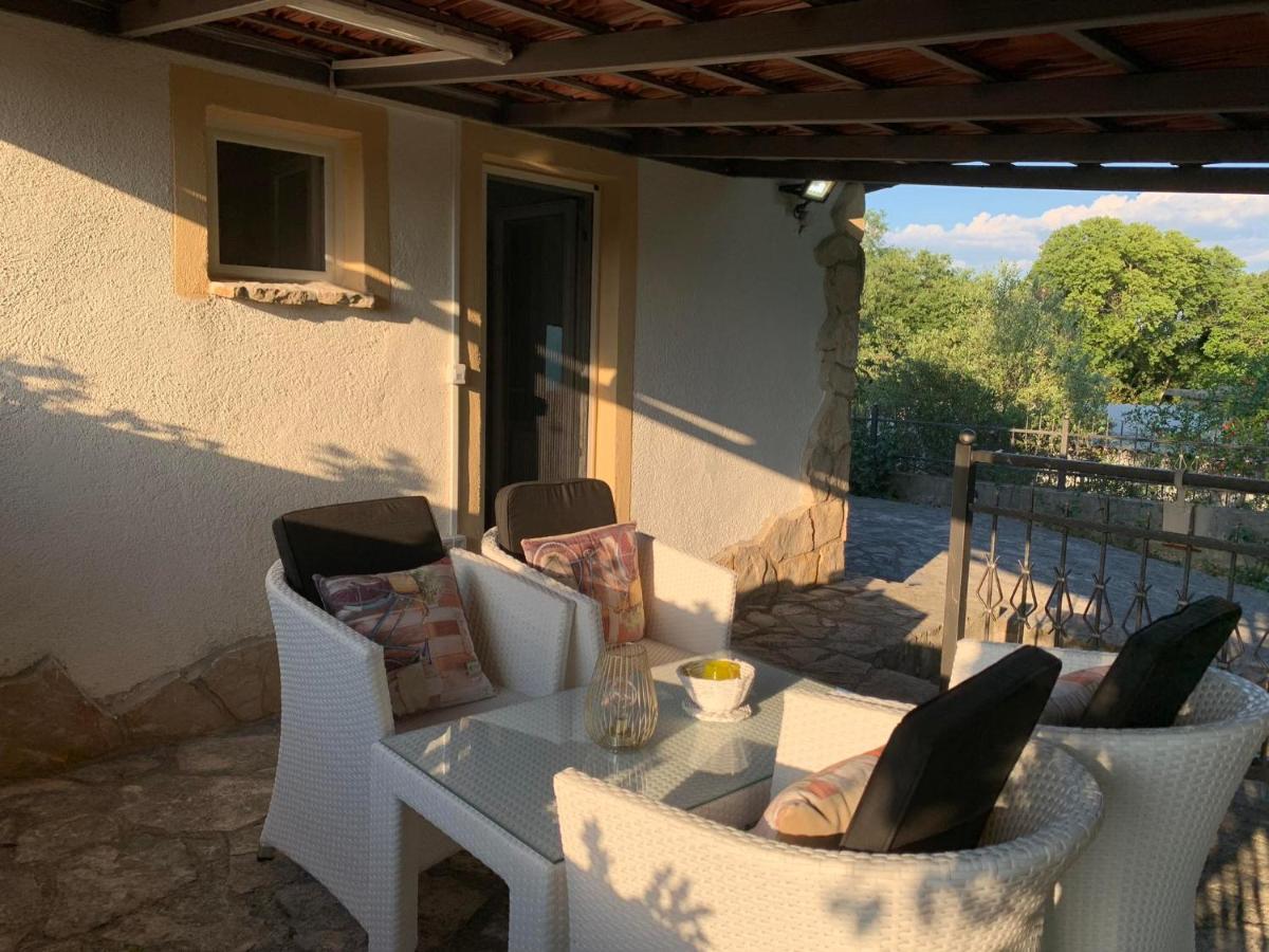 Kuca Za Iznajmljivanje Andrija Ljubuški Exteriör bild